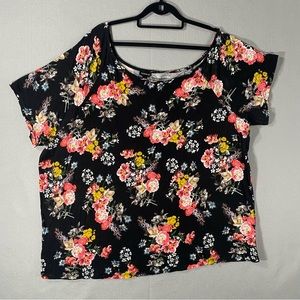 Torrid Cold Shoulder Floral Shirt Sleeve T Shirt Black Pink Womans Size 4x